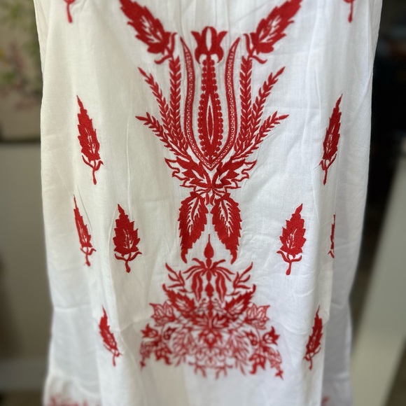 Boemo NWT White& Red embroidered the Aphrodite Mini Dress - Picture 6 of 13
